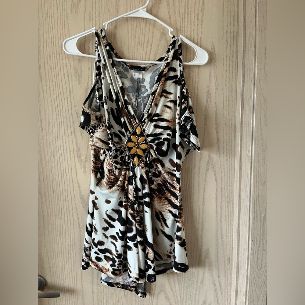 VENUS Leopard Print Beaded Short Sleeve Tunic Top